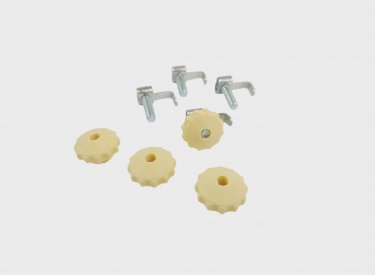 ŚRUBA UCHWYT BLASZKA + NAKRĘTKA MOCOWANIA BOCZKÓW WSK 125 175 B3 M21 KPL 4 SZT KREMOWE!