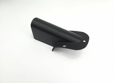 PLASTIKOWA OSŁONA ŁAŃCUCHA PRZY SILNIKU (KRÓTKA) WSK 175