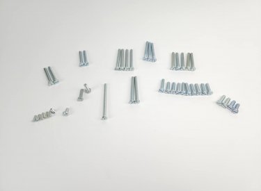 DUŻY KOMPLET ŚRUB ŚRUBY SILNIKA SHL M06, M11, WFM S34, WSK M150, OSA M50 (S32, S34, S06, S06A)