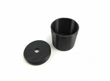 KUBEK STACYJKI Z POKRYWKĄ WSK 125 BĄK LELEK DRUK 3D POPRAWIONY WZGLĘDEM ORG.